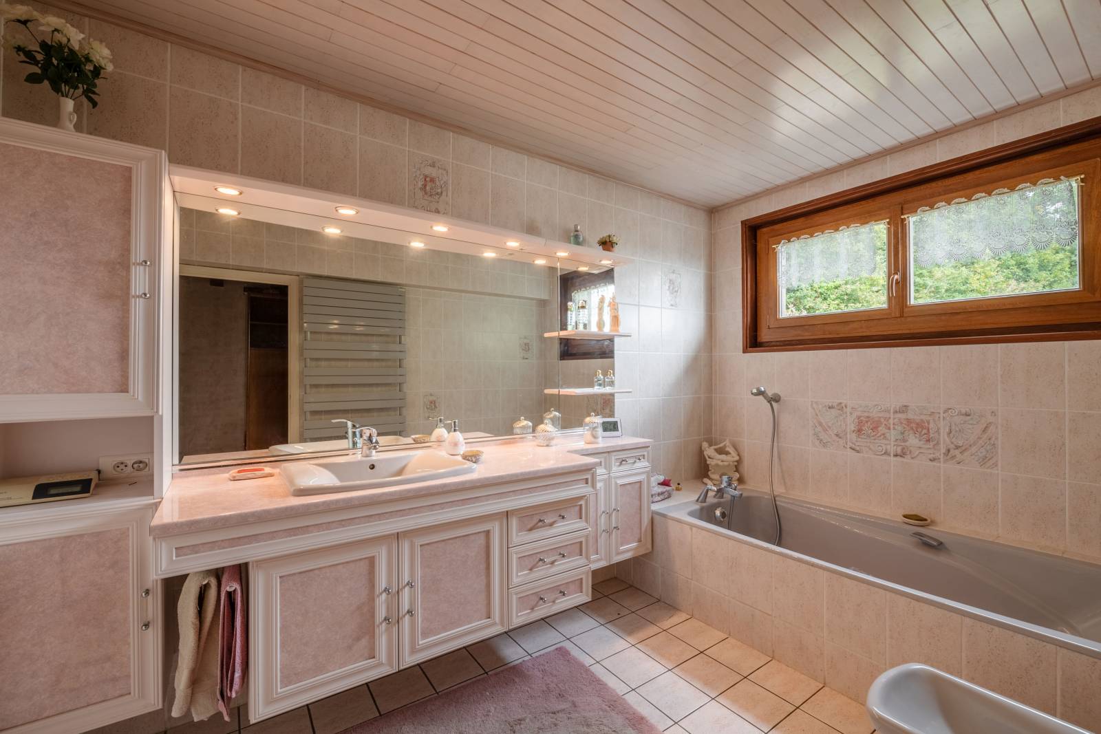 Maison de charme avec vue imprenable sur le Mont-Blanc – Monnetier-Mornex 74960