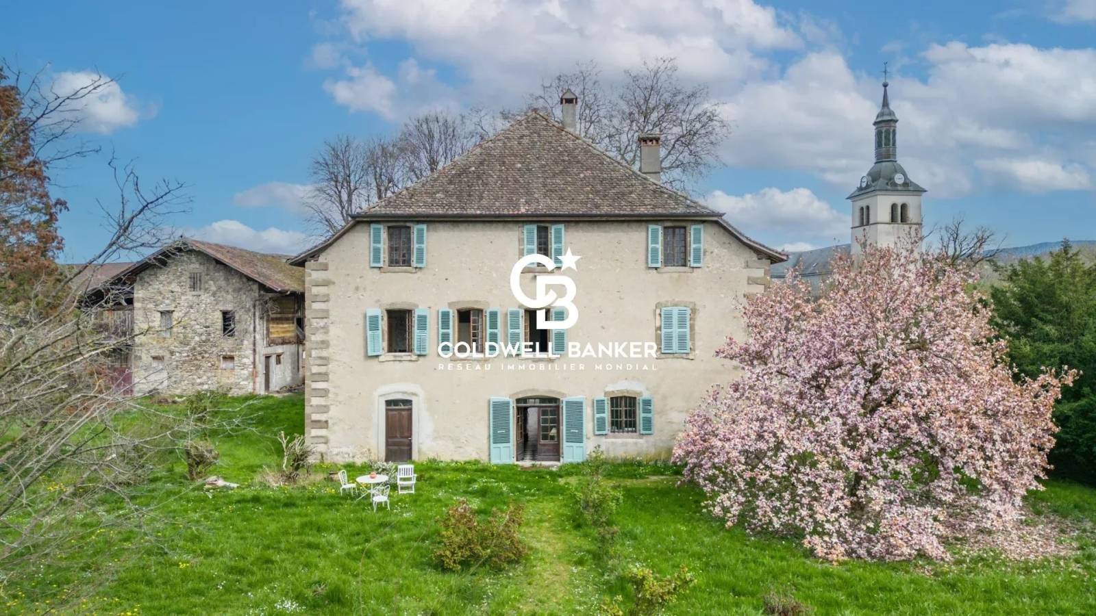Propriété de charme à Douvaine – Manoir ancien à deux pas du Lac Léman