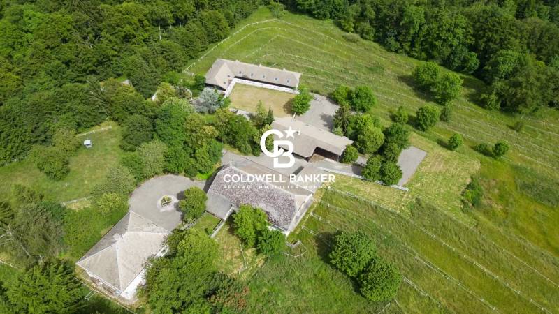 Acheter magnifique domaine d'élevage de chevaux avec une propriété  - Évires 74570