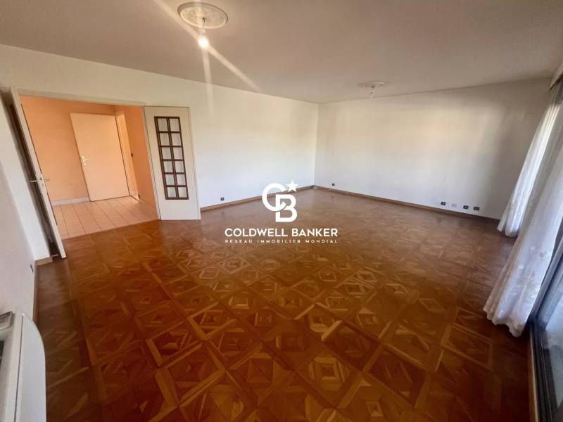 Grand appartement 4 pièces avec garage - 74100 Annemasse