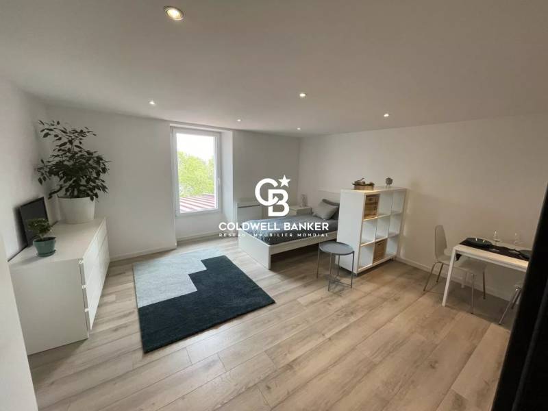 Immeuble de rendement à vendre proche frontière suisse - Gaillard 74240