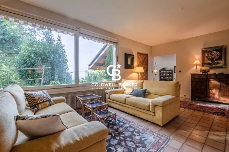 Vente belle maison de 6 pièces avec piscine 74100 - Vétraz Monthoux