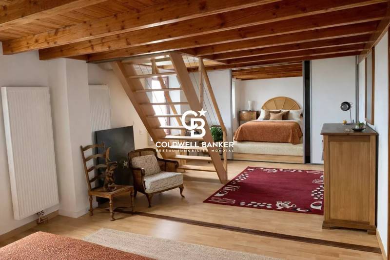 Maison de village avec vue dégagée sur le Lac Léman – 110 m² – Saxel