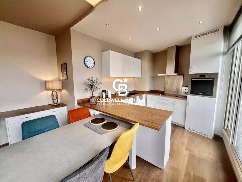 Grand T3 meublé au dernier étage - Annemasse 74100