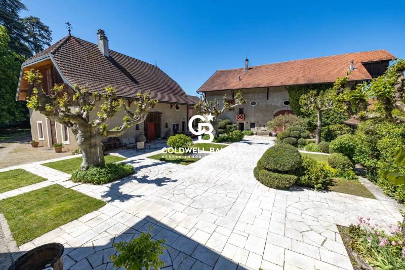 Vente Magnifique Propriété avec un parc aux Portes de Genève - Reignier 74930