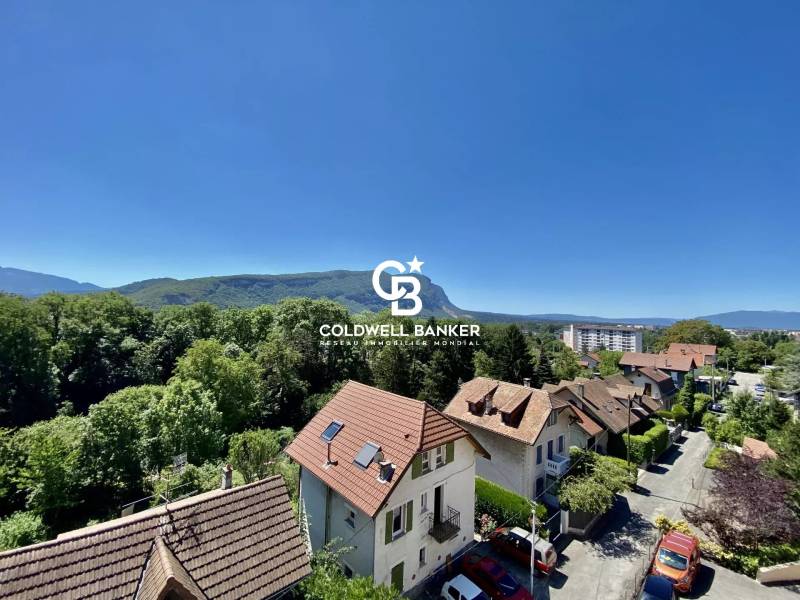 Acheter un magnifique attique avec vue au calme - 3 garages - Résidence de prestige à Annemasse 74100
