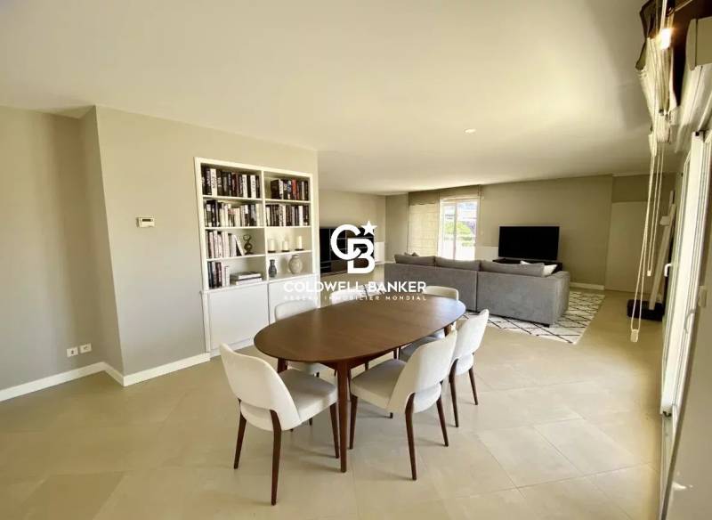 Acheter un magnifique attique avec vue au calme - 3 garages - Résidence de prestige à Annemasse 74100