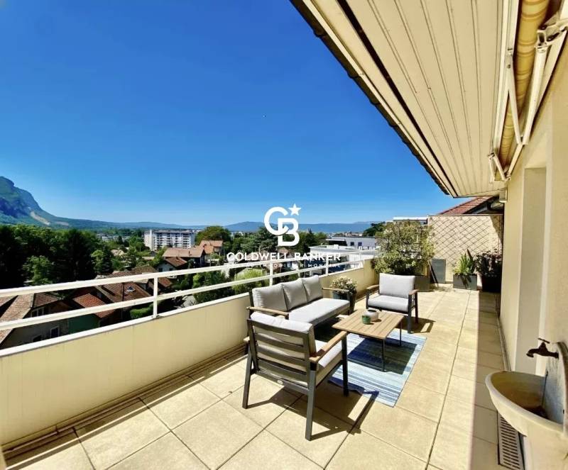 Acheter un magnifique attique avec vue au calme - 3 garages - Résidence de prestige à Annemasse 74100