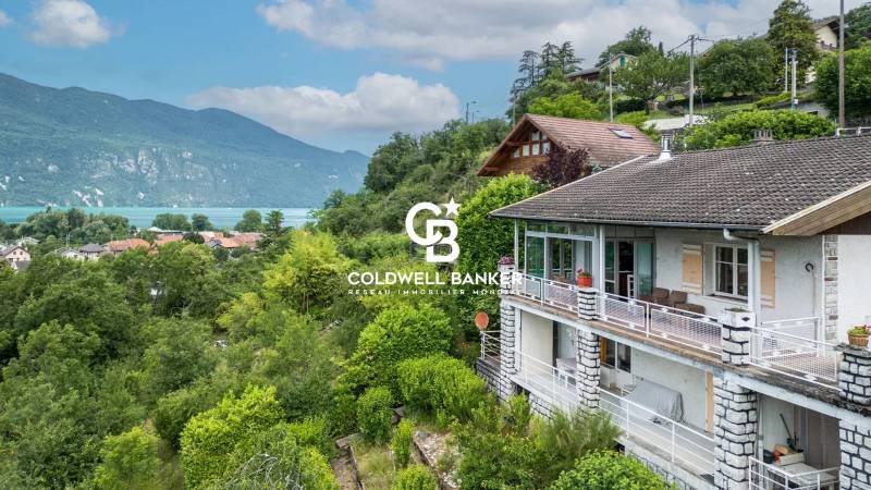 Grand terrain avec maison à vendre à Aix les Bains lac du Bourget 73100