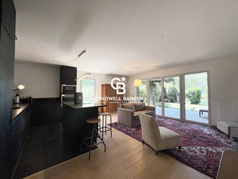 À vendre appartement 70 m² avec jardin et garage double à Chens sur Léman 74140