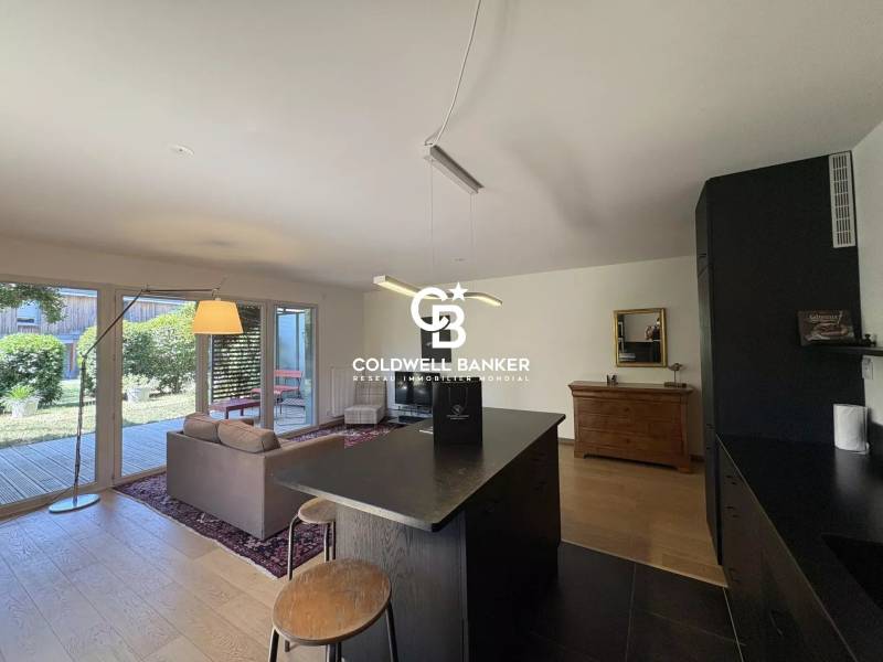 À vendre appartement 70 m² avec jardin et garage double à Chens sur Léman 74140
