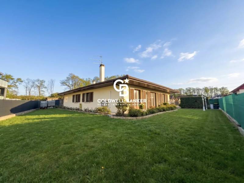 Vétraz-Monthoux - Maison familiale de 145 m² au calme avec terrain piscinable