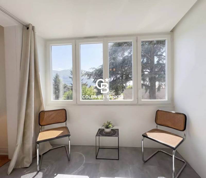 Acheter T3 lumineux à Gaillard 74240 avec loggia