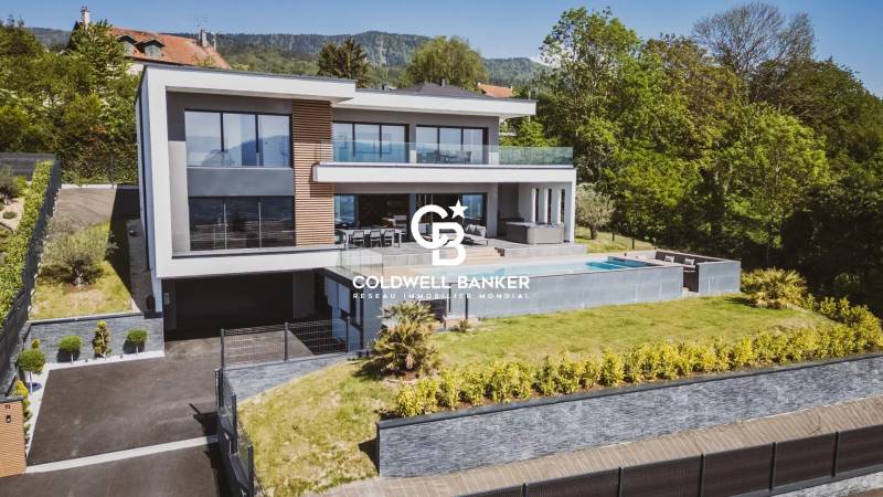 Villa d'exception à vendre à Cranves Sales proche Genève 74380