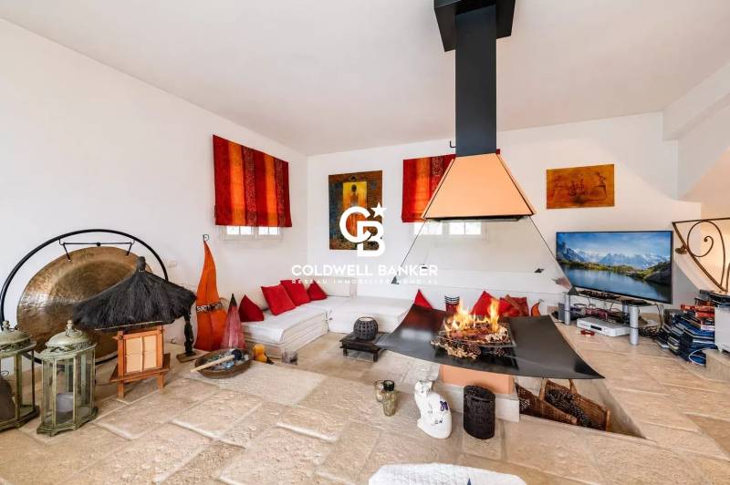 Maison de prestige à vendre à Monnetier Mornex 74560 – 313 m² avec piscine et vue montagnes proche Genève