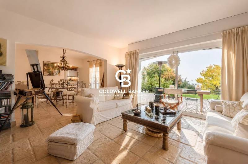 Maison de prestige à vendre à Monnetier Mornex 74560 – 313 m² avec piscine et vue montagnes proche Genève